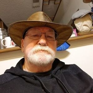 Meet your Posher, Gary